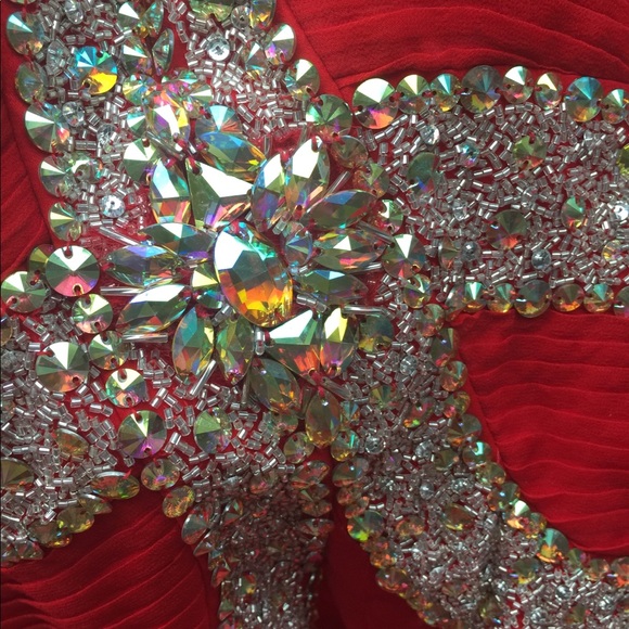 100% silk evening gown with rhinestone design - Picture 6 of 7